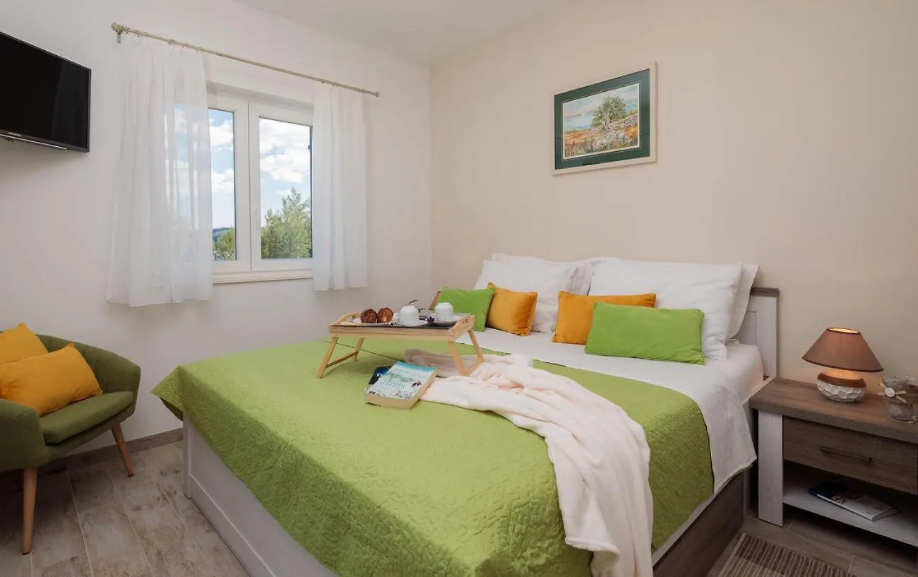 Beachfront Villa Noa With Heated Pool Pridraga 0*,  크로아티아